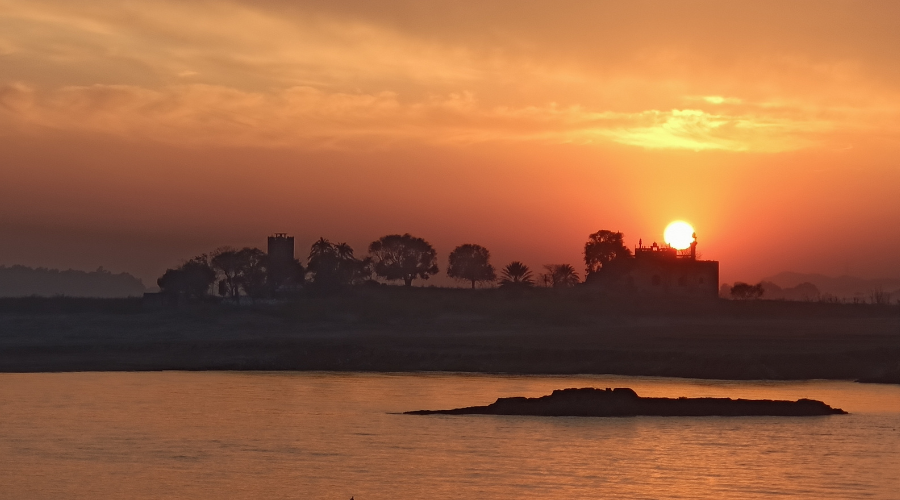 A Tranquil Sunset at Mabali Island, Khanpur Dam: A Memorable Experience